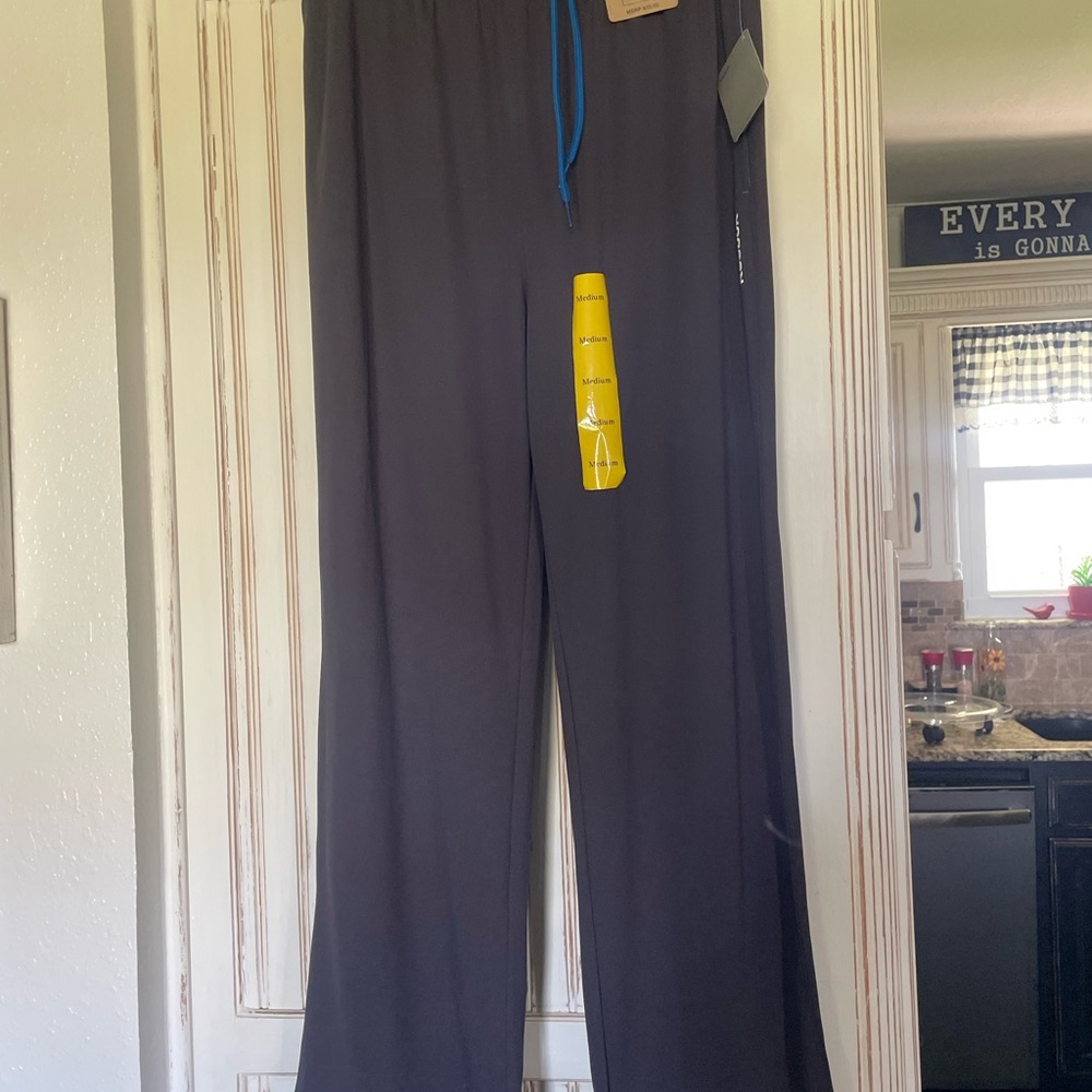 Reebok Men's Black Sweatpants with Blue Drawstring